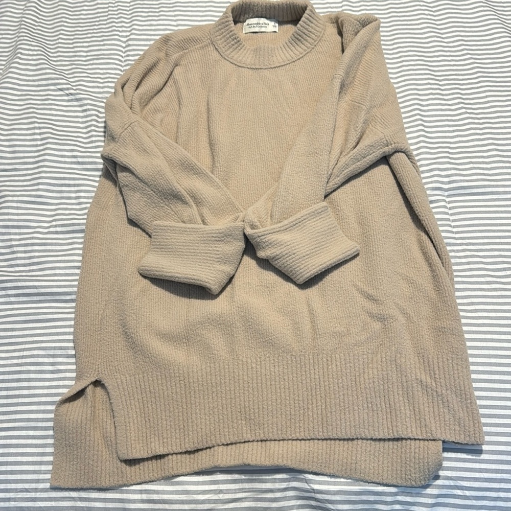 Abercrombie oversized chenille sweater